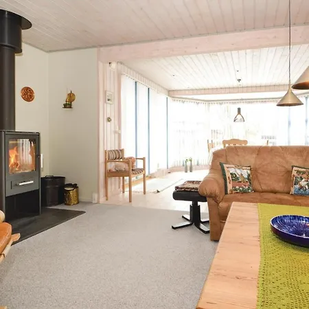 Three-bedroom Holiday In Haderslev *